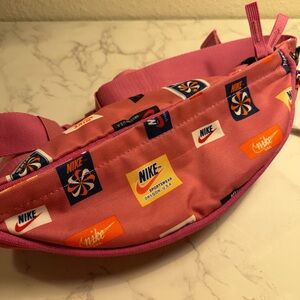 Nike Pink Multi-Logo Waist Bag, Fanny Pack, Purse. Brand New.